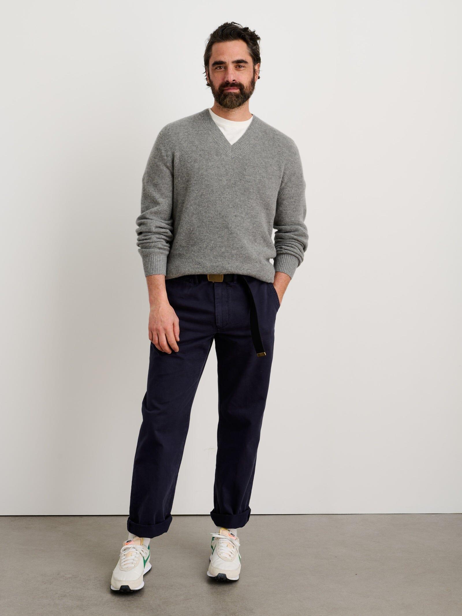 Alex Mill - V-Neck Sweater in Lightweight Cashmere in Heather Grey - City Workshop Men's Supply Co.