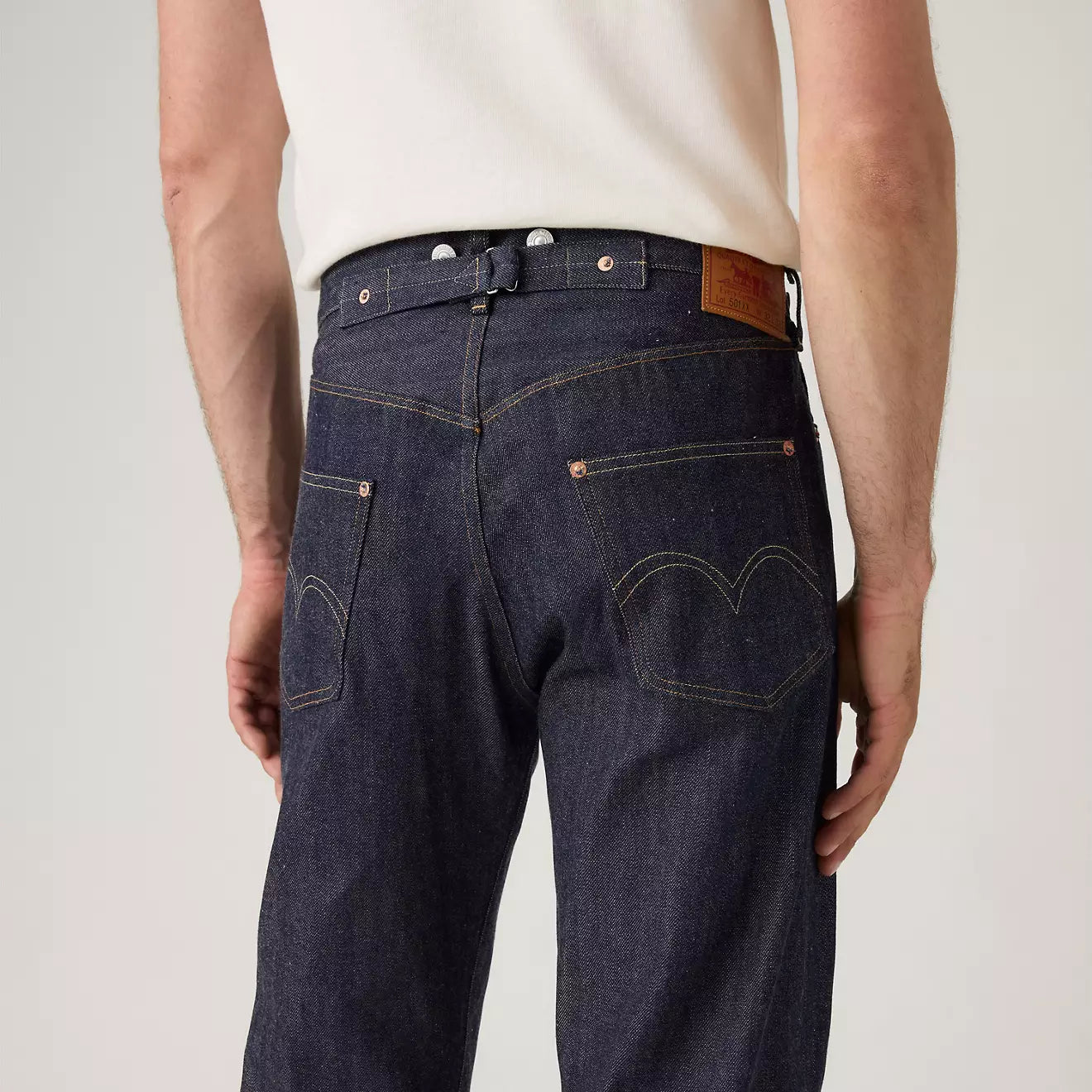 Levi's - Made In Japan 1922 501® Original Fit Men's Jeans - Rigid Dark Wash - City Workshop Men's Supply Co.